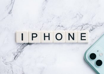 Iphone. Optimism.kz