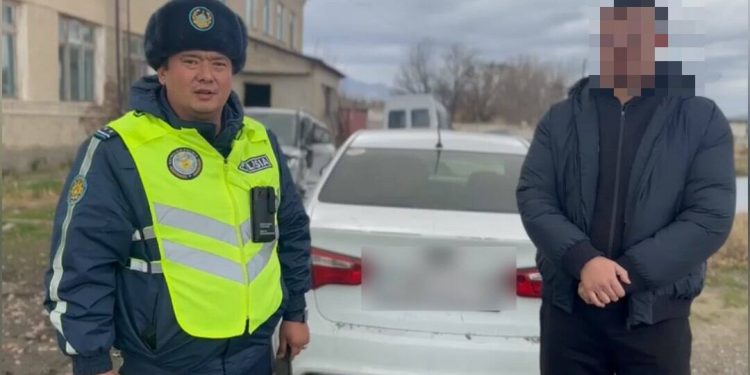 Автолюбителя со штрафами на 7,5 млн тенге выявили в Туркестанской области