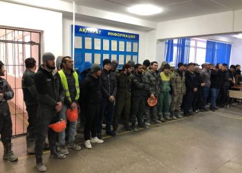 Иностранцы незаконно работали на стройках в Алматы