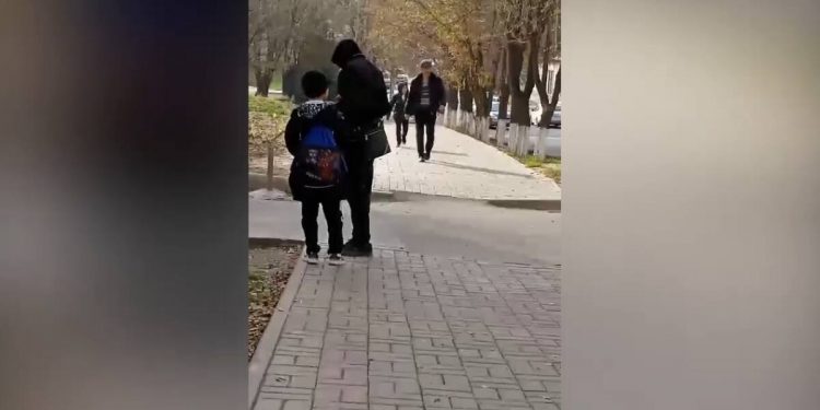 Ограбившего школьника шымкентца задержали по “горячим” следам