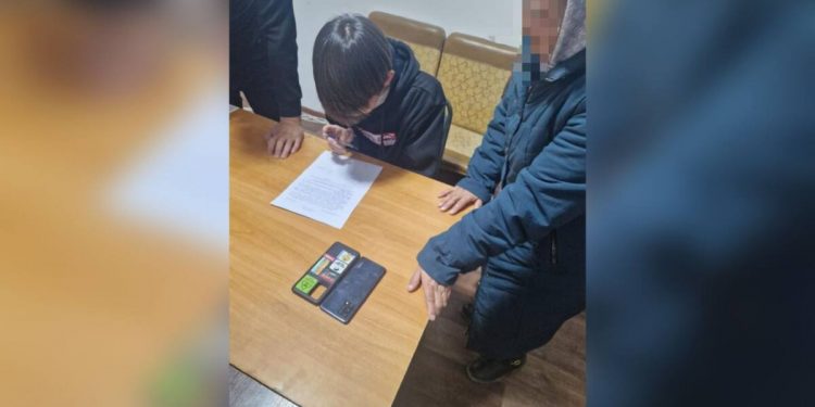Школьник сообщил о “минировании” школы от имени сверстника, поссорившись с ним