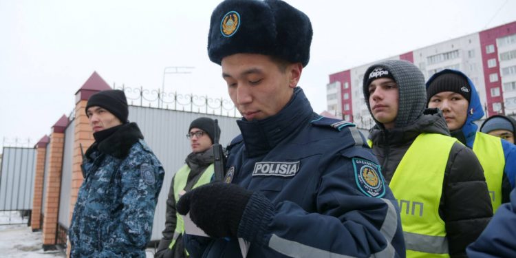 Свыше 1 кг наркотиков изъяли полицейские СКО в ходе операции “Правопорядок”