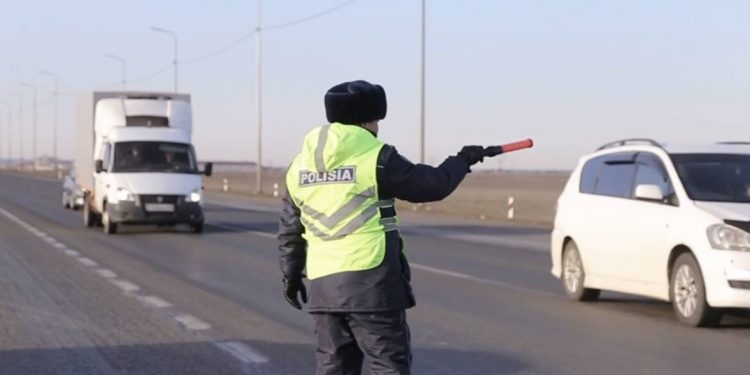 Водителей, незаконно установивших газовое оборудование, проверяют на трассах Атырау