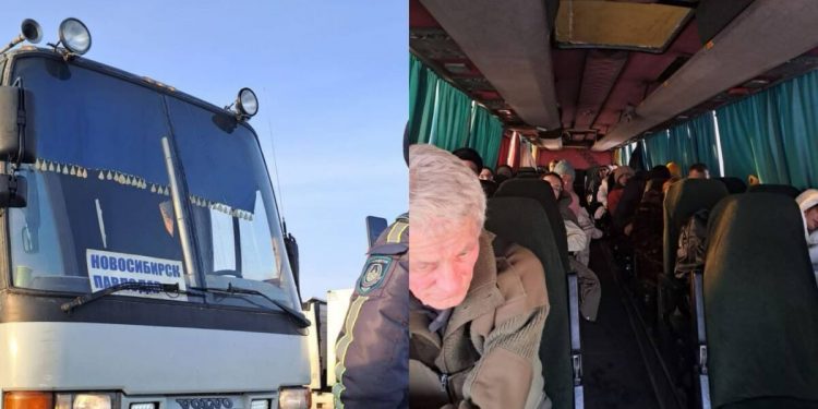 Сломавшийся автобус, ехавший из Новосибирска, сопроводили полицейские Павлодара