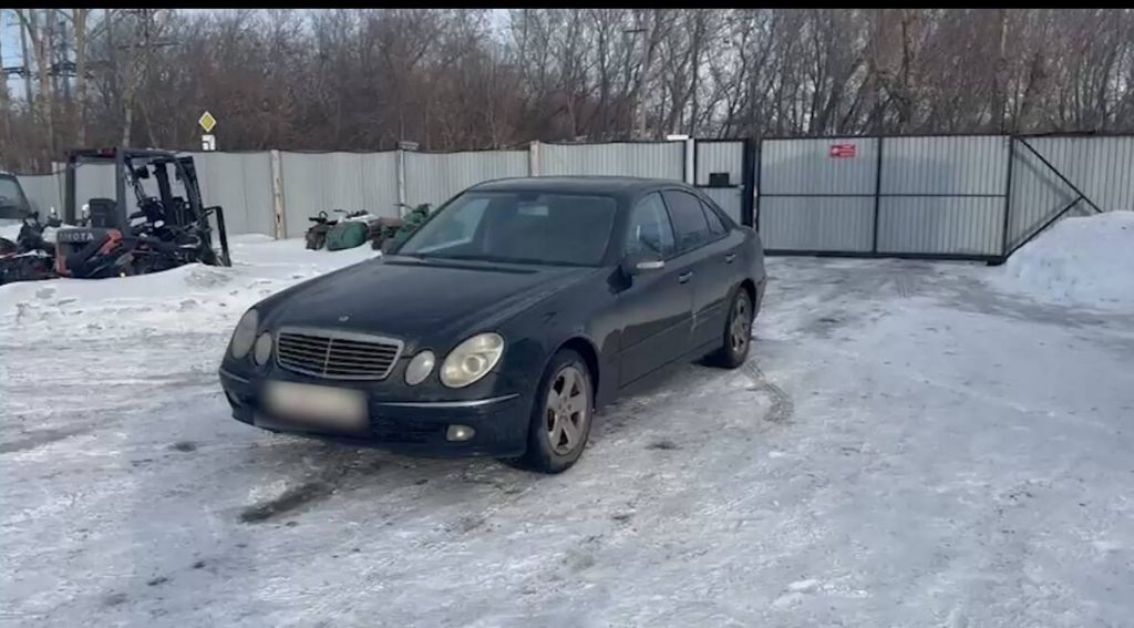 Автомобиль с несуществующим госномером выявили полицейские Кокшетау