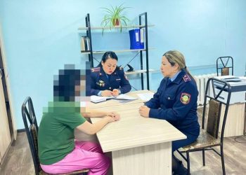 Муж умер, квартира съемная, работы нет: павлодарке помогли инспекторы по защите женщин от насилия