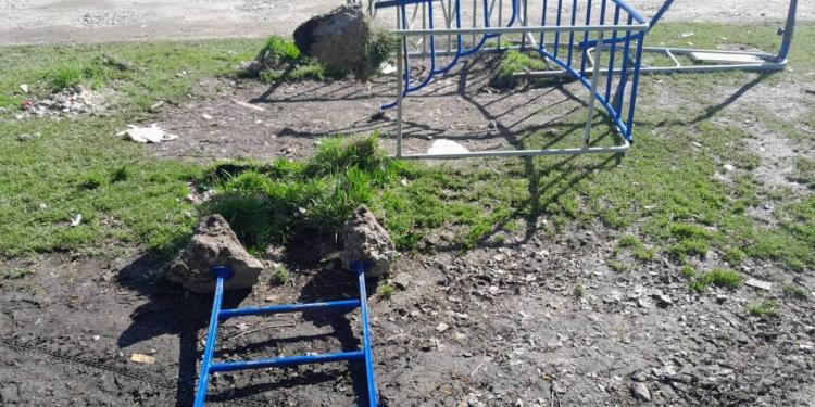 Подростки разгромили детскую площадку в Риддере