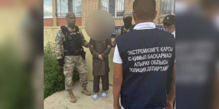 За распространение запрещенных религиозных материалов задержан житель Атырауской области