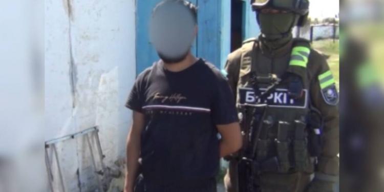 Наркотики изъяли полицейские у жителя области Абай
