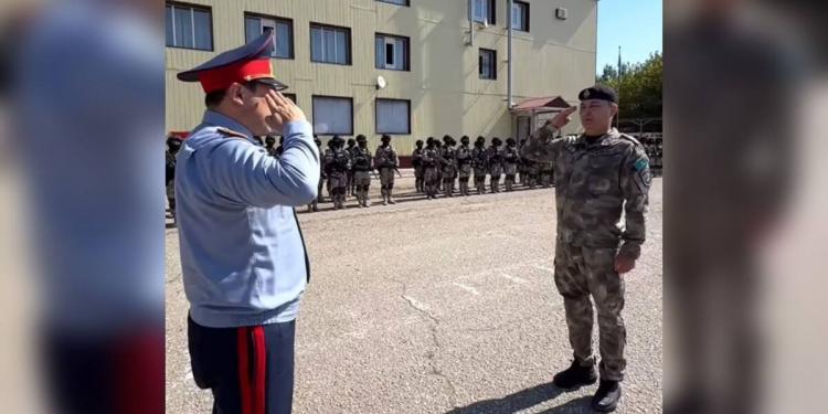 Заместитель министра Айдар Сайтбеков встретился с личным составом ДП Актюбинской области