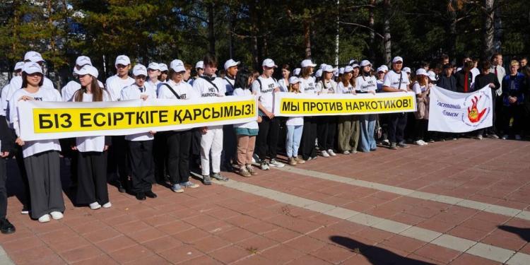 Полиция объявила тотальную борьбу с рекламой наркотиков в Костанайской области