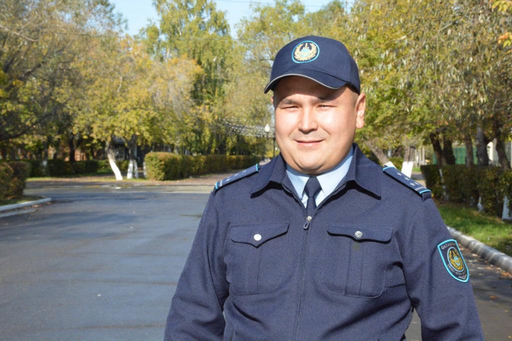 Пенсионер из Петропавловска поблагодарил полицейского за возвращенное портмоне