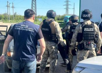 Сельчане вымогали деньги у земляка: полиция задержала двоих подозреваемых